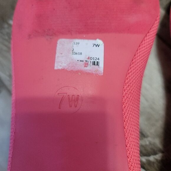 Lane Bryant Dream Cloud Pointed Toe Knit Ballet Flat Size 7 WIDE - Picture 8 of 9